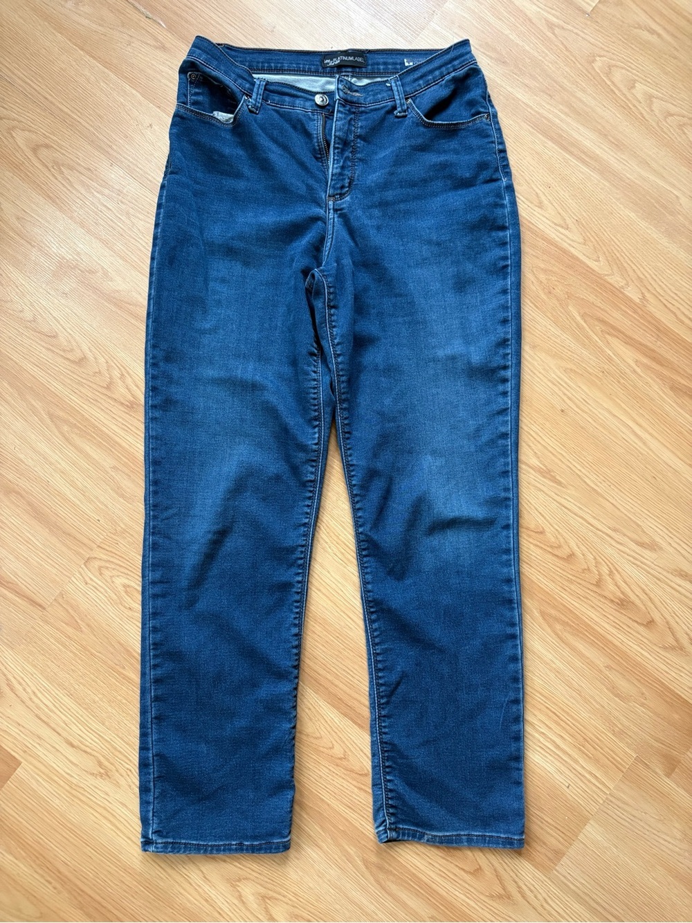 Lee platinum Straight-Leg Jeans in Dark Blue Denim Sz 10 cotton, soft
